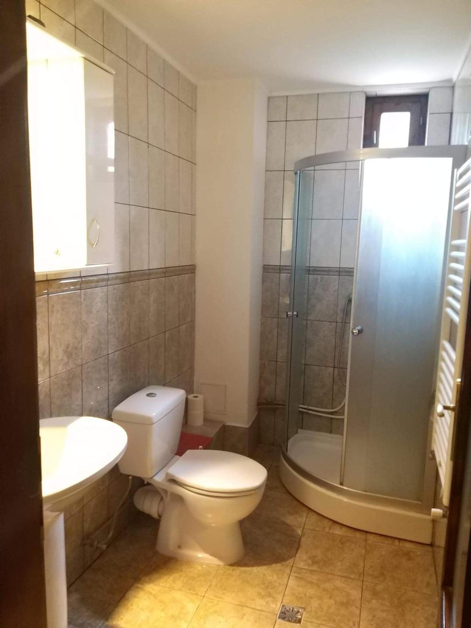 Bed and Breakfast Panzio Anett Pietroasa  Zewnętrze zdjęcie